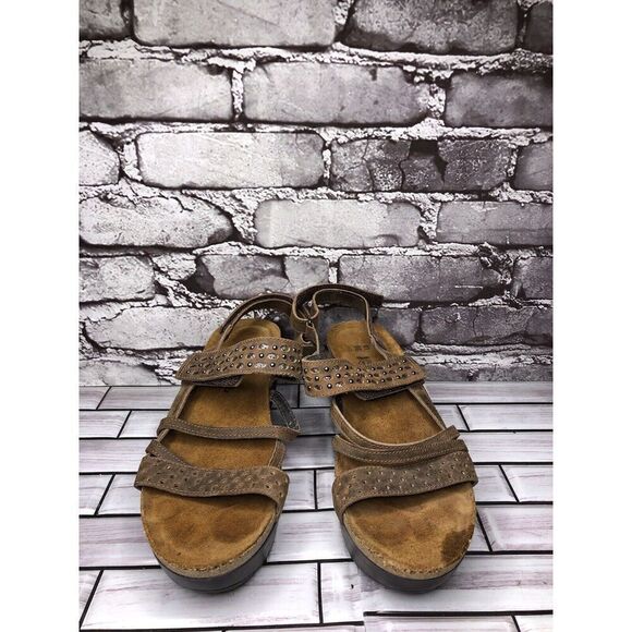 Naot Brown Leather Studded Casual Ankle Strap Heel Sandals Women Sz 39EU/8M US - Picture 6 of 16